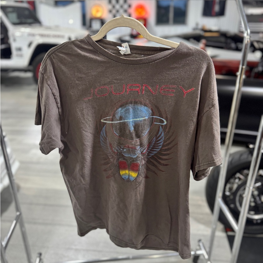 VINTAGE Journey Short Sleeve Tee Graphic